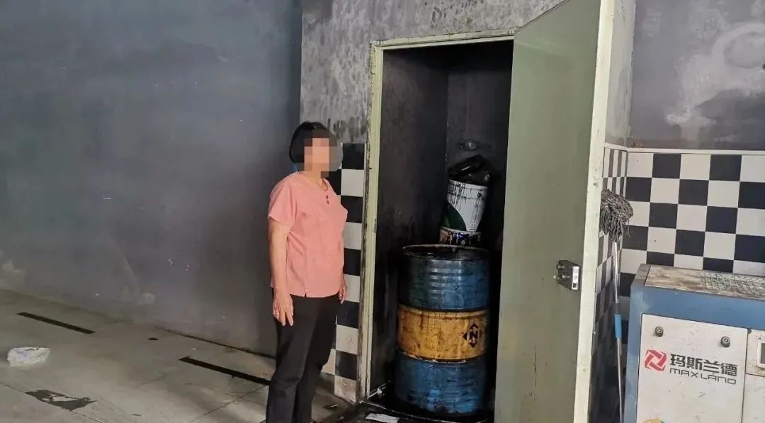 廢機(jī)油屬于危險(xiǎn)廢物！一汽車公司交給無證經(jīng)營(yíng)者處置最少罰60萬元！新固廢法時(shí)代危廢倉庫建設(shè)參考標(biāo)準(zhǔn)！不想被罰趕緊看！